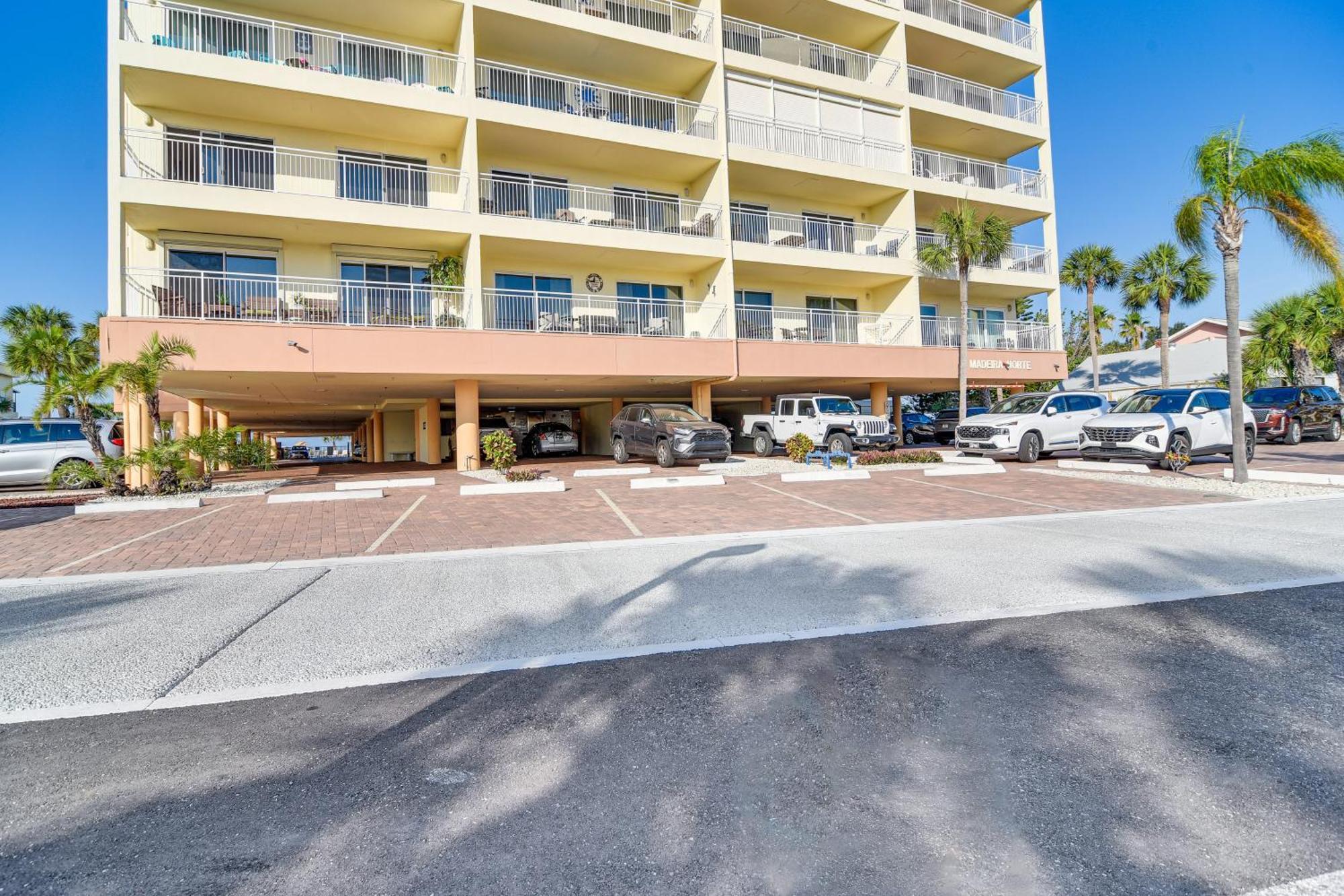 Waterfront Condo With Patio And Pool On Madeira Beach! St. Pete Beach Exterior foto